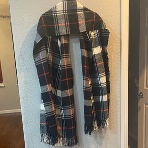 Gap Black/Pink/White Plaid Scarf
